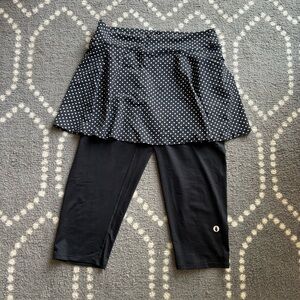 Donna Jo - Black Polka Dot Skirted Capri - Women's SIZE XL